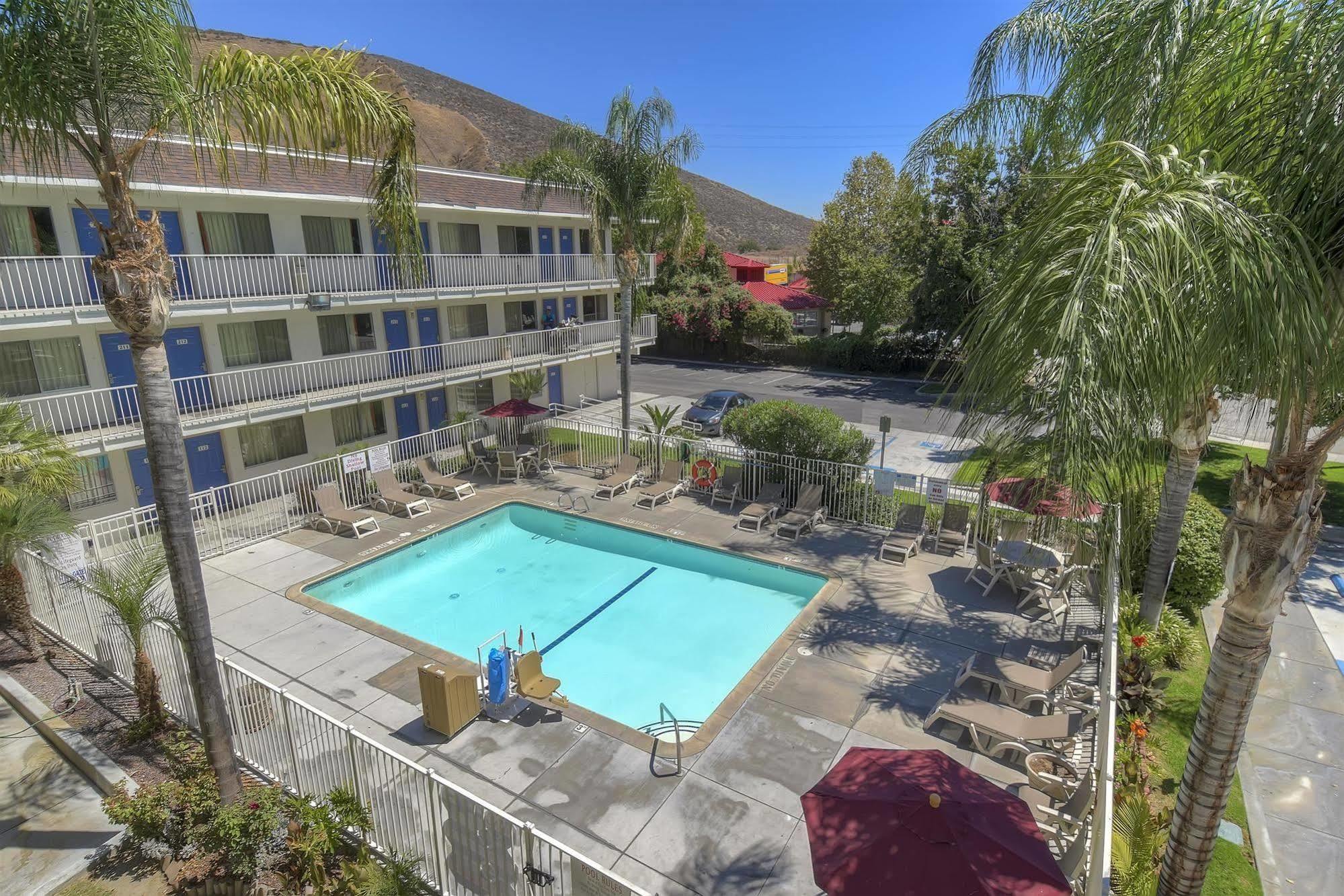 Motel 6-San Bernardino, Ca - North Serrano Village Exterior photo